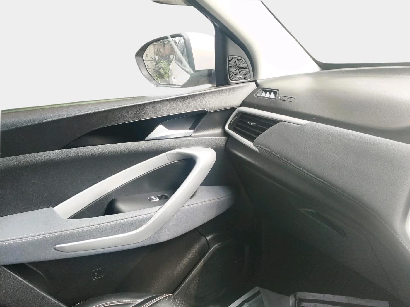 2022 MG HECTOR SHINE 1.5 PETROL TURBO CVT, Petrol, Automatic, 44,613 km, interior