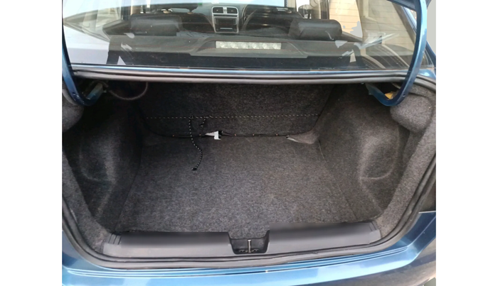 2016 Volkswagen Ameo HIGHLINE1.2L, Petrol, Manual, 39,331 km, exterior