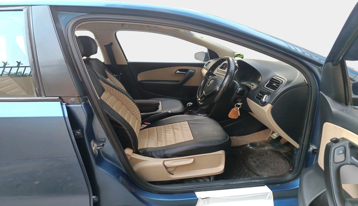 2016 Volkswagen Ameo HIGHLINE1.2L, Petrol, Manual, 39,331 km, interior