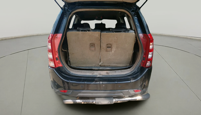 2014 Mahindra XUV500 W8, Diesel, Manual, 1,61,141 km, exterior