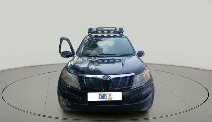 2014 Mahindra XUV500 W8, Diesel, Manual, 1,61,141 km, exterior