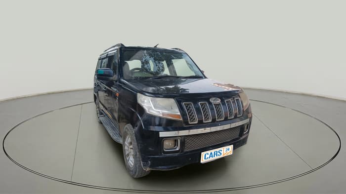 2016 Mahindra TUV300 T8, Diesel, Manual, 2,32,352 km, exterior