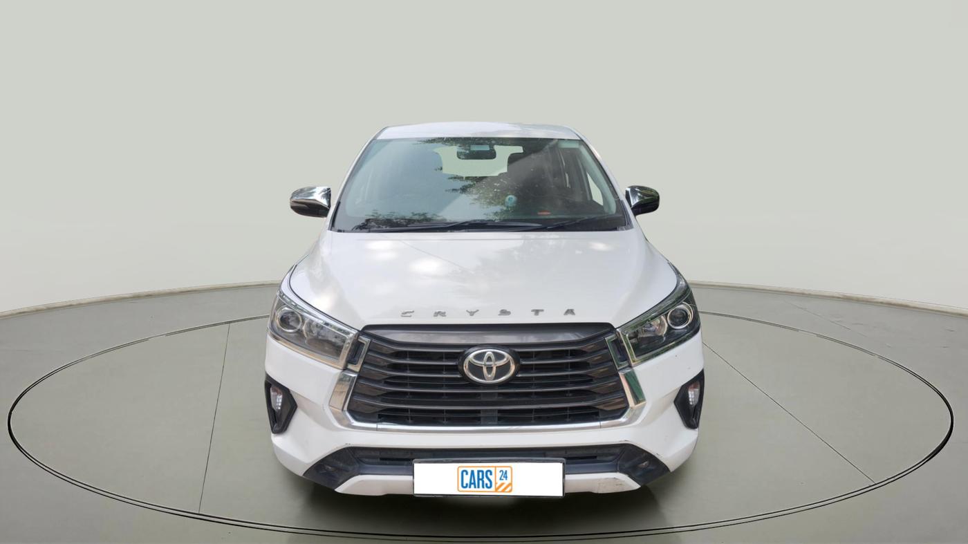 2022 Toyota Innova Crysta 2.4 VX 8 STR, Diesel, Manual, 1,08,000 km, exterior