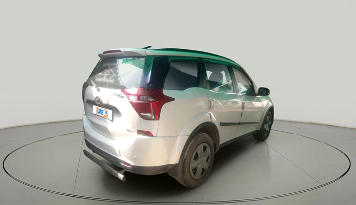 2021 Mahindra XUV500 W7, Diesel, Manual, 87,149 km, exterior
