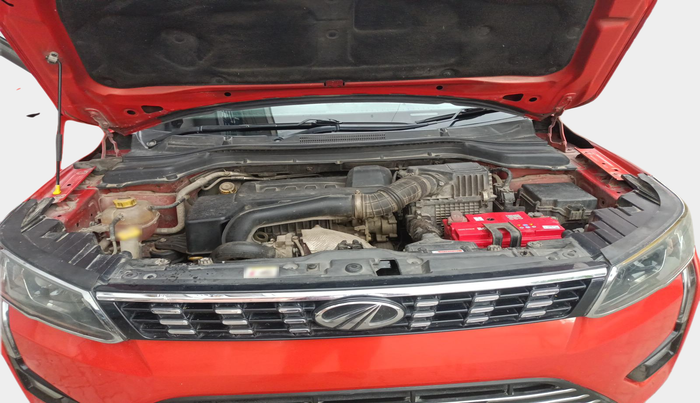 2019 Mahindra XUV300 W8 (O) 1.5 DIESEL, Diesel, Manual, 1,54,927 km, exterior