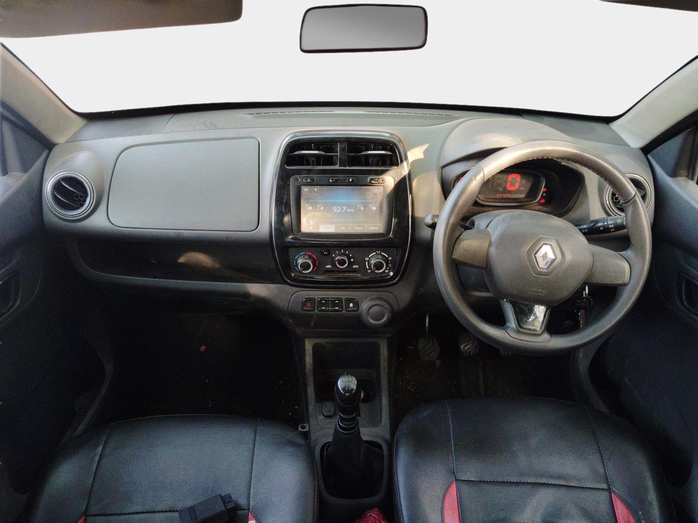 2015 Renault Kwid RXT 0.8, Petrol, Manual, 57,813 km, interior