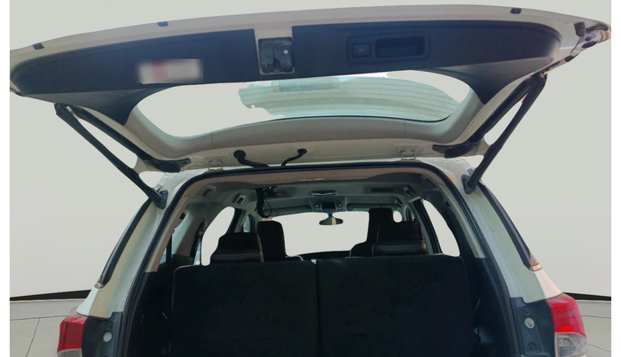 2017 Toyota Fortuner 2.8 4X2 MT, Diesel, Manual, 1,66,059 km, exterior