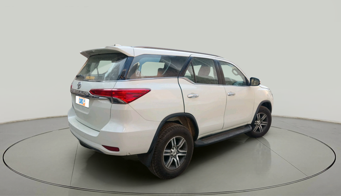 2017 Toyota Fortuner 2.8 4X2 MT, Diesel, Manual, 1,66,059 km, exterior