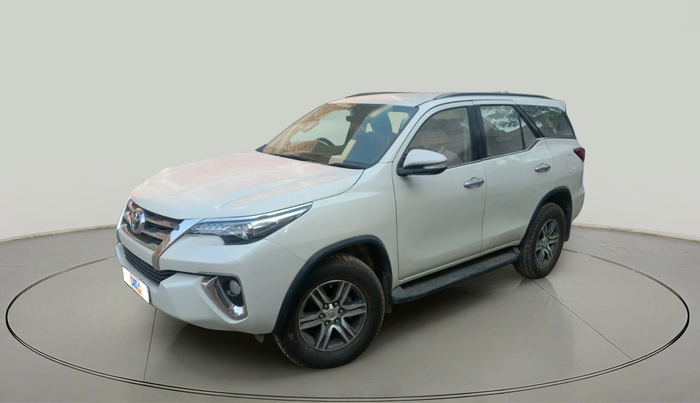 2017 Toyota Fortuner 2.8 4X2 MT, Diesel, Manual, 1,66,059 km, exterior
