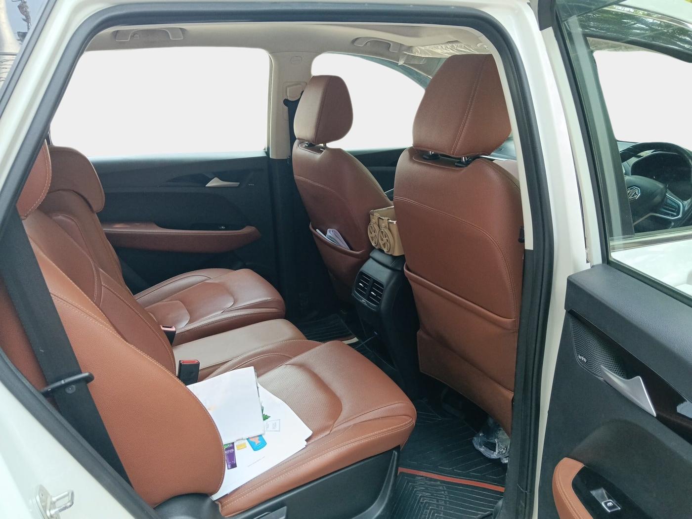 2021 MG HECTOR PLUS SHARP 2.0 DIESEL TURBO MT 6-STR, Diesel, Manual, 1,28,000 km, interior