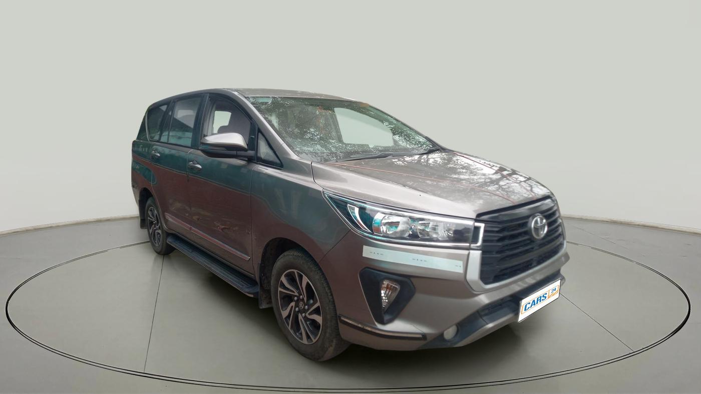2022 Toyota Innova Crysta 2.4 GX 8 STR, Diesel, Manual, 35,877 km, exterior