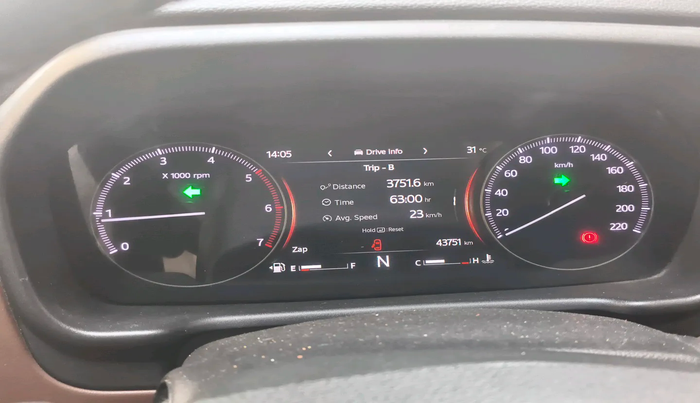 2024 Mahindra SCORPIO-N Z8 L DIESEL MT 2WD 7 STR, Diesel, Manual, 43,751 km, interior