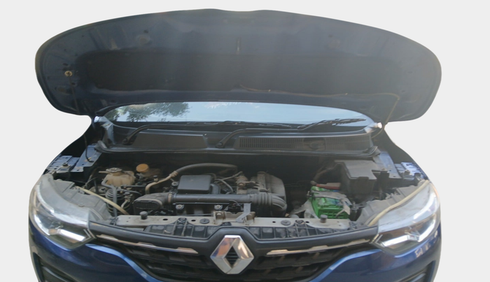 2019 Renault TRIBER RXL MT, Petrol, Manual, 15,652 km, exterior