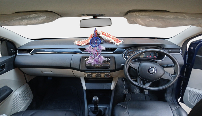 2019 Renault TRIBER RXL MT, Petrol, Manual, 15,652 km, interior