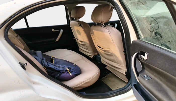 2011 Ford Fiesta ZXI 1.4 DIESEL, Diesel, Manual, 85,457 km, interior