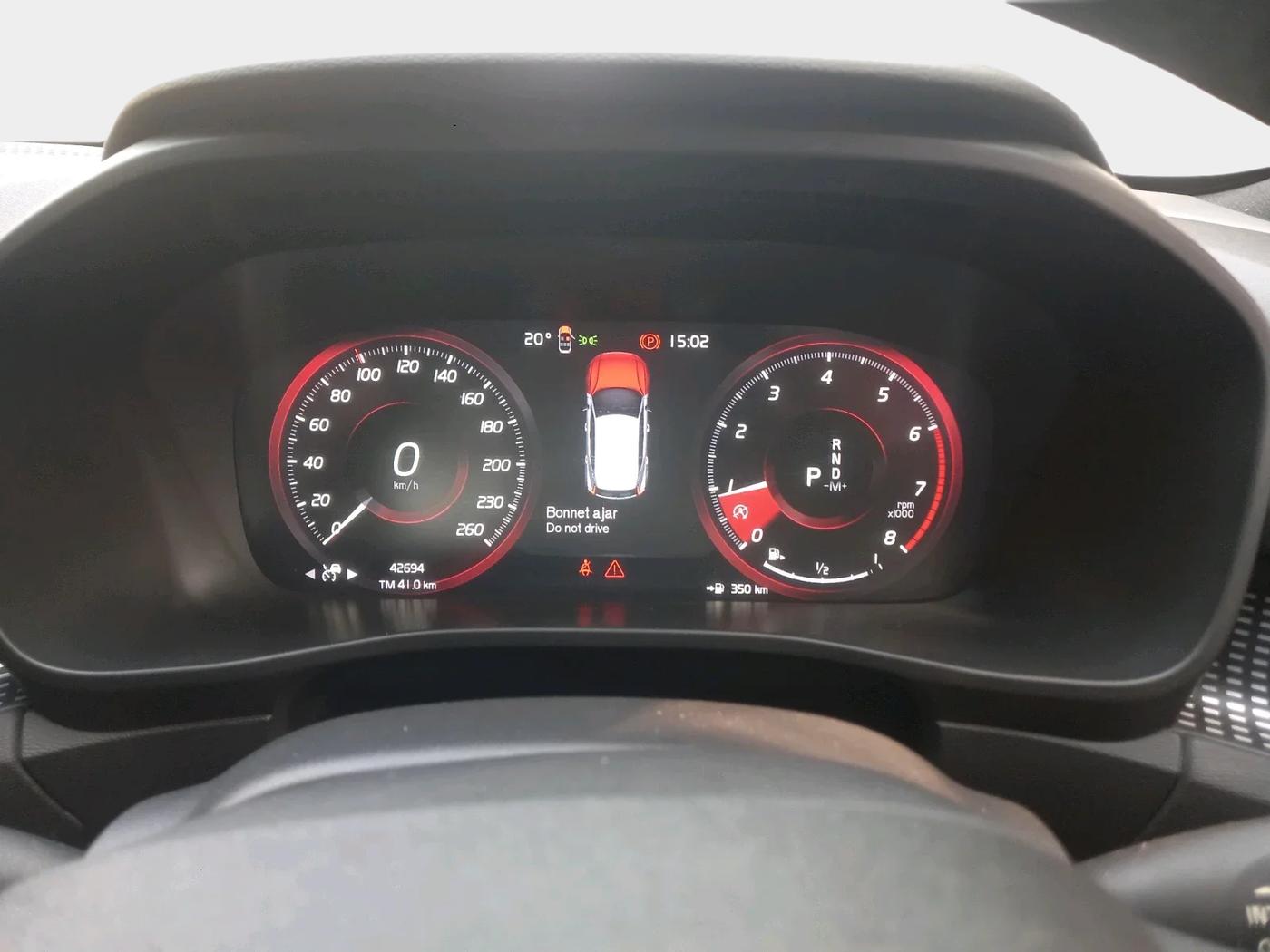 2021 Volvo XC 40 T4 R Design, Petrol, Automatic, 42,694 km, interior