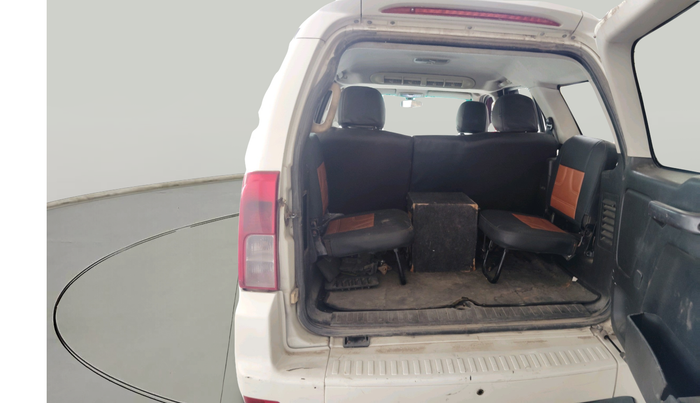 2015 Tata Safari Storme 2.2 EX 4X2, Diesel, Manual, 1,39,281 km, exterior