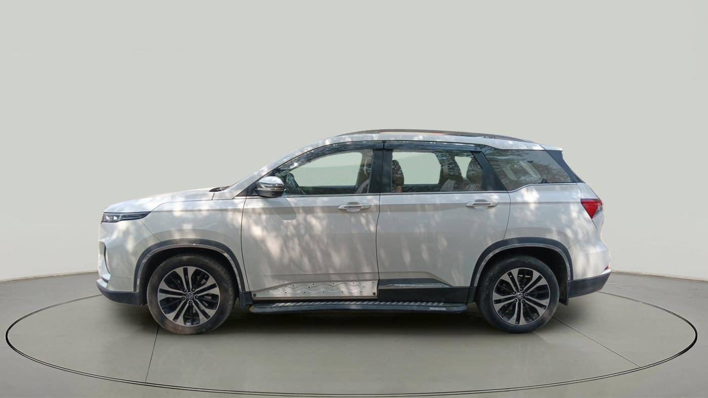 2021 MG HECTOR PLUS SHARP 2.0 DIESEL TURBO MT 6-STR, Diesel, Manual, 1,30,519 km, exterior