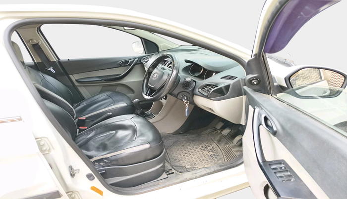 2019 Tata Tiago XT PETROL, Petrol, Manual, 1,14,006 km, interior