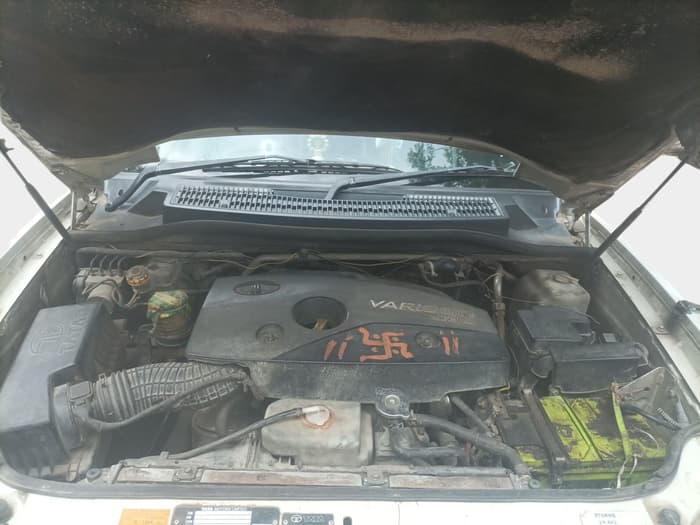 2016 Tata Safari Storme 2.2 VX 4X2, Diesel, Manual, 1,67,126 km, exterior