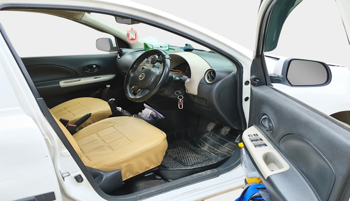 2013 Nissan Micra XV PETROL, Petrol, Manual, 1,23,942 km, interior