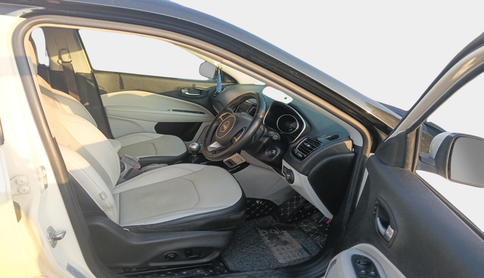 2019 Jeep Compass LIMITED PLUS DIESEL, Diesel, Manual, 83,478 km, interior