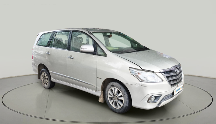 2015 Toyota Innova 2.5 VX 7 STR, Diesel, Manual, 1,77,669 km, exterior