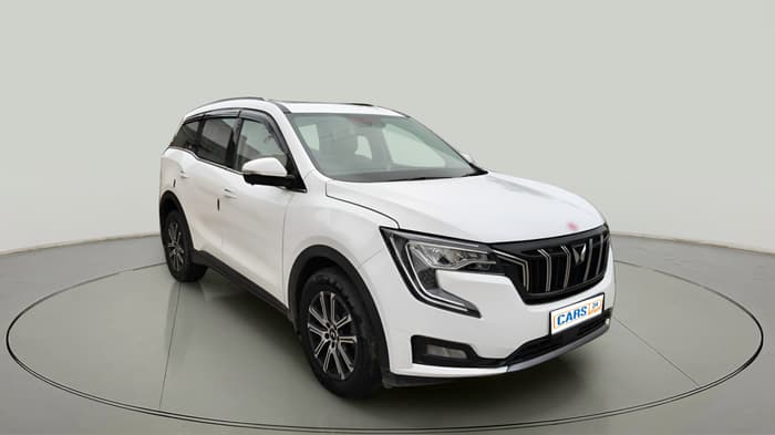 2021 Mahindra XUV700 AX 5 P MT 5 STR, Petrol, Manual, 1,41,003 km, exterior