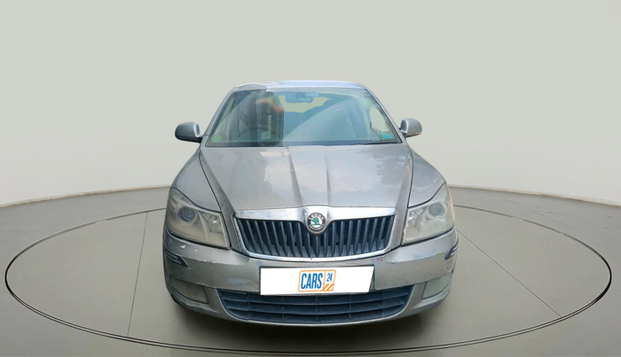 2011 Skoda Laura AMBITION 2.0 TDI CR MT, Diesel, Manual, 1,24,000 km, exterior