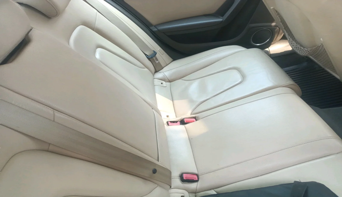 2015 Audi A4 35 TDI Multitronic, Diesel, Automatic, 1,31,001 km, interior