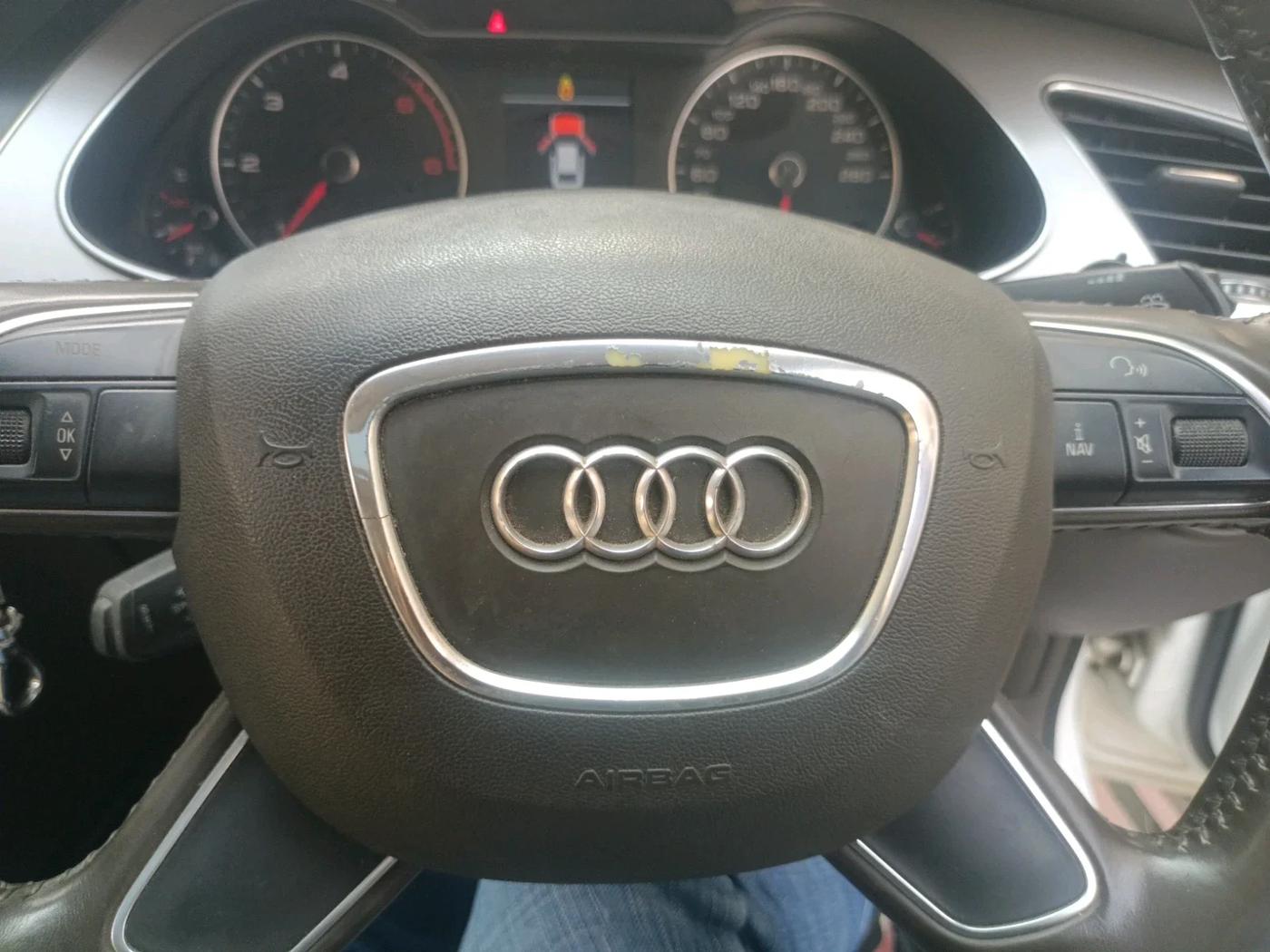 2015 Audi A4 35 TDI Multitronic, Diesel, Automatic, 1,31,001 km, interior