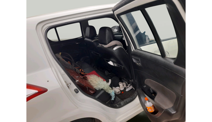 2017 Maruti Swift VDI (O), Diesel, Manual, 1,36,261 km, interior