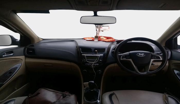 2012 Hyundai Verna FLUIDIC 1.6 CRDI EX, Diesel, Manual, 1,06,303 km, interior