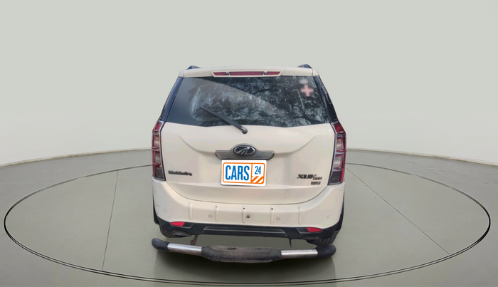 2012 Mahindra XUV500 W8, Diesel, Manual, 1,80,586 km, exterior