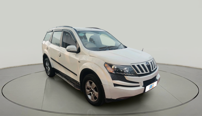 2012 Mahindra XUV500 W8, Diesel, Manual, 1,80,586 km, exterior