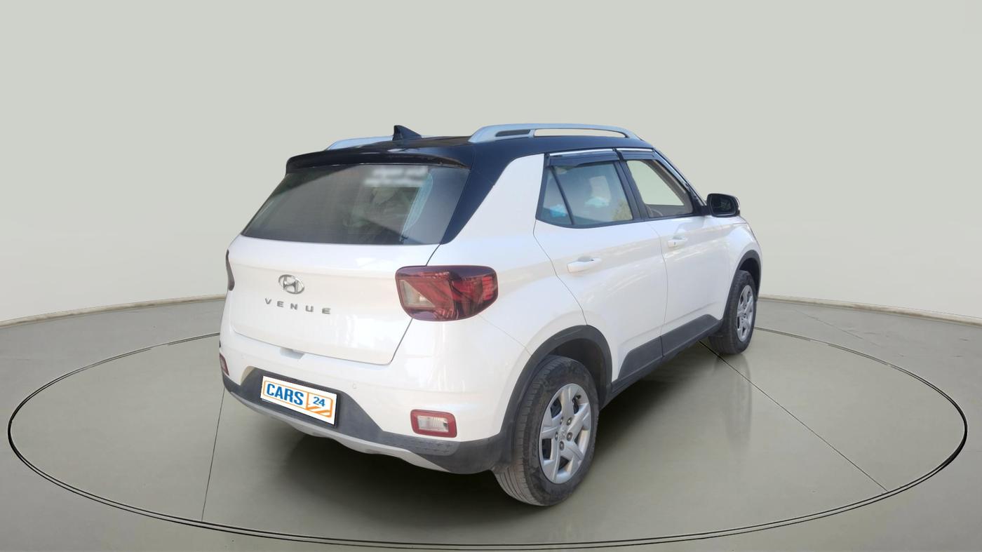 2021 Hyundai VENUE S+ 1.2, Petrol, Manual, 40,720 km, exterior