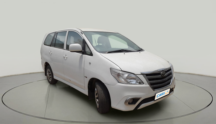 2012 Toyota Innova 2.5 GX 8 STR, Diesel, Manual, 1,19,983 km, exterior
