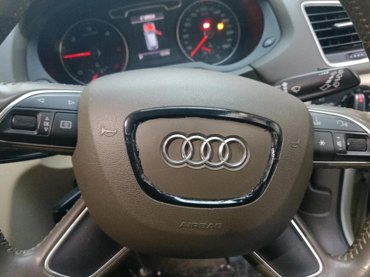 2013 Audi Q3 2.0 QUATTRO TDI AT, Diesel, Automatic, 68,000 km, interior