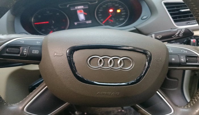 2013 Audi Q3 2.0 QUATTRO TDI AT, Diesel, Automatic, 67,368 km, interior