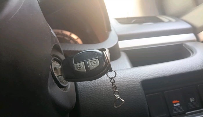 2017 Maruti Swift VXI O, Petrol, Manual, 12,097 km, interior