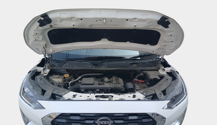 2023 Nissan MAGNITE XE, Petrol, Manual, 12,917 km, exterior