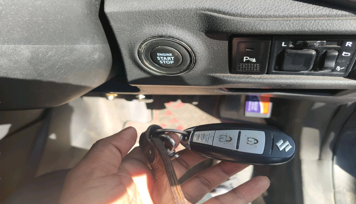 2017 Maruti Vitara Brezza ZDI PLUS, Diesel, Manual, 1,59,918 km, interior