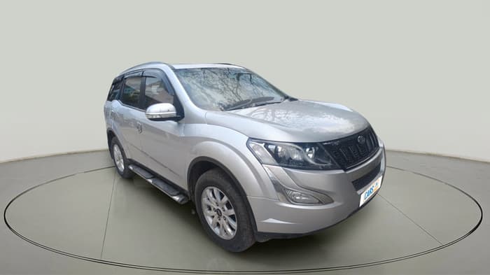 2016 Mahindra XUV500 W10, Diesel, Manual, 81,125 km, exterior