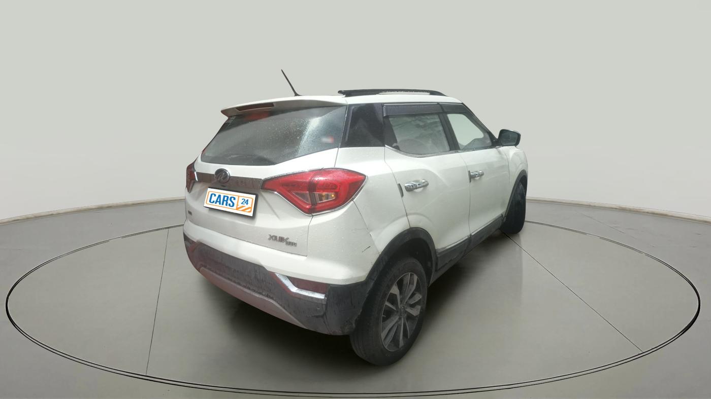 2020 Mahindra XUV300 W8 (O) 1.5 DIESEL, Diesel, Manual, 1,34,000 km, exterior