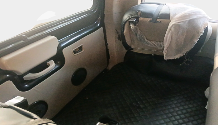 2022 Mahindra SCORPIO CLASSIC S11 7STR, Diesel, Manual, 52,364 km, interior