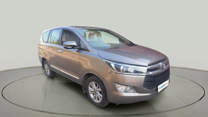 2017 Toyota Innova Crysta 2.4 VX 8 STR, Diesel, Manual, 1,32,673 km, exterior