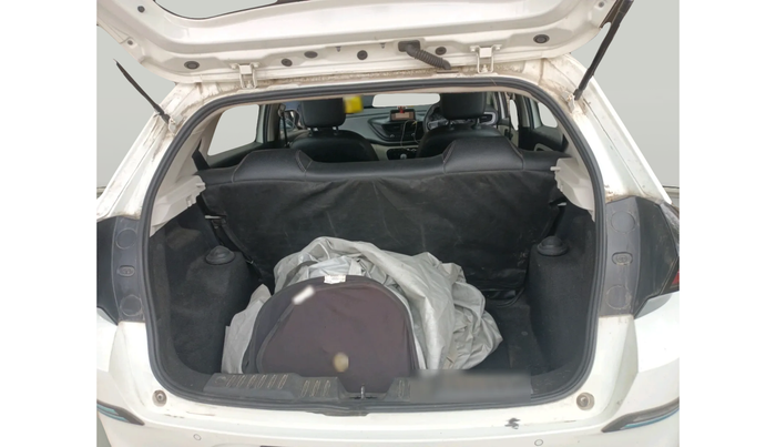 2022 Tata ALTROZ XE PLUS PETROL, Petrol, Manual, 25,203 km, exterior