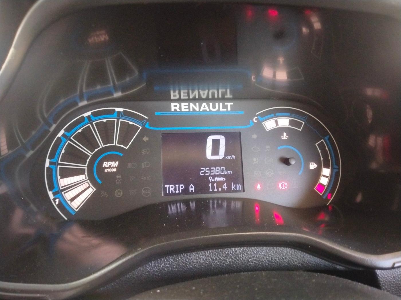 2023 Renault TRIBER RXE MT, Petrol, Manual, 25,380 km, interior