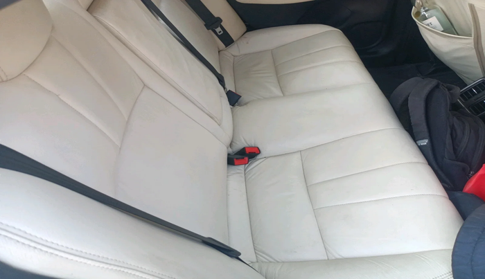 2022 Honda City 1.5L I-DTEC V, Diesel, Manual, 80,169 km, interior