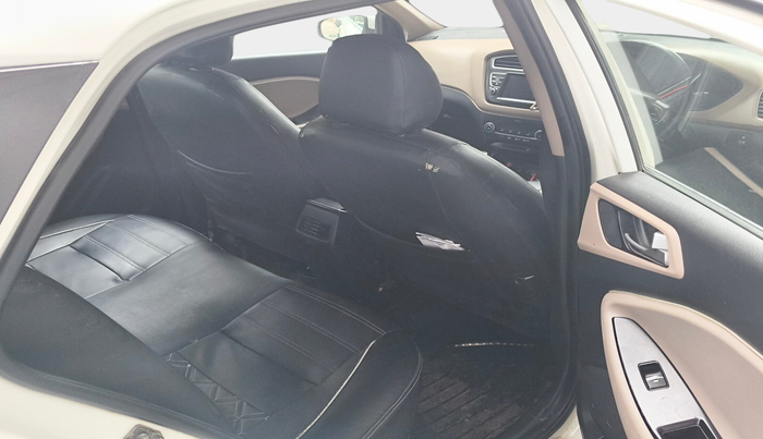 2018 Hyundai Elite i20 ASTA 1.2, Petrol, Manual, 1,67,194 km, interior